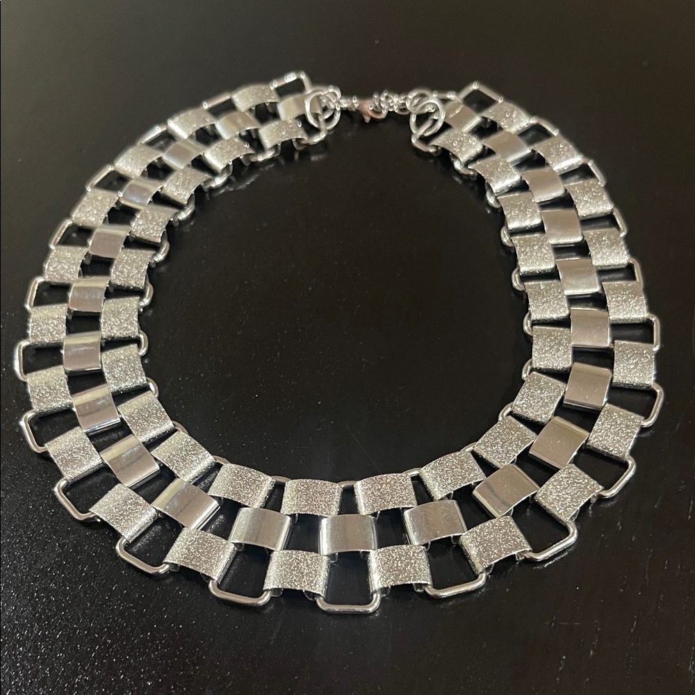 Elegant Silver Choker Necklace